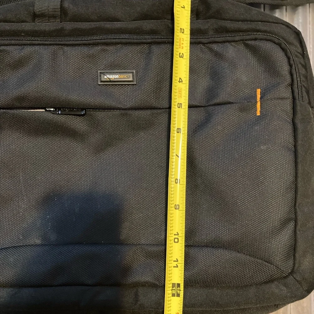 Amazon basics laptop bag - Picture 8 of 9